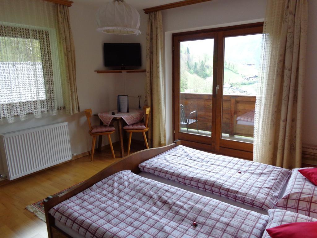 Haus Helga Hotel Unken Quarto foto