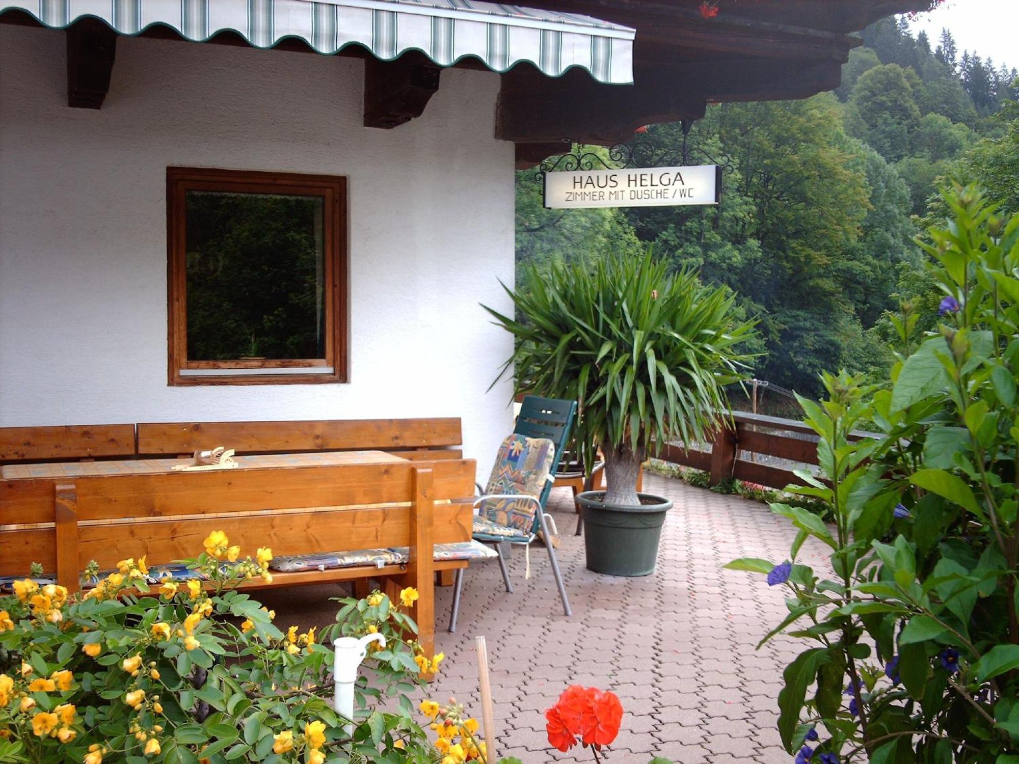 Haus Helga Hotel Unken Exterior foto