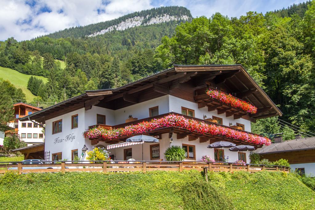 Haus Helga Hotel Unken Exterior foto