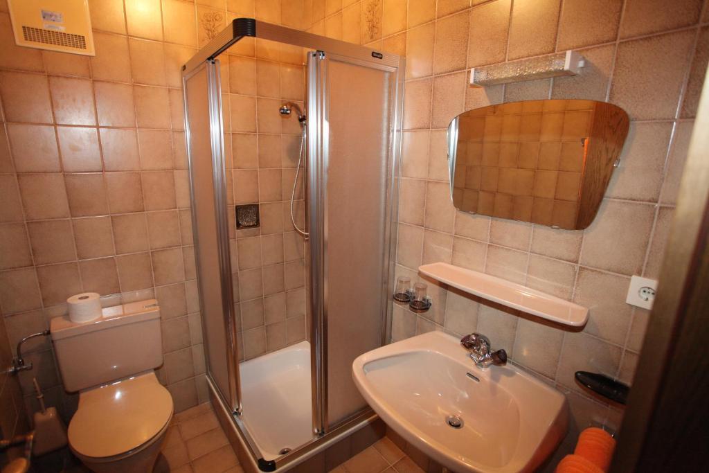 Haus Helga Hotel Unken Quarto foto